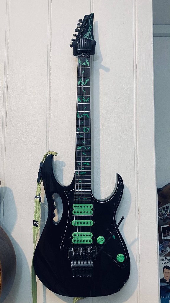 Ibanez JEM777V-BK – 1989 – Japan / RUIL Resonator?, Muziek en Instrumenten, Ophalen of Verzenden, Gebruikt, Solid body, Ibanez