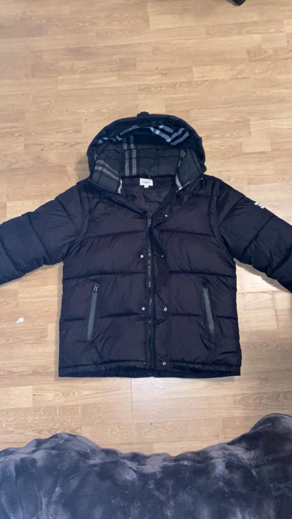 Burberry puffer, Kleding | Heren, Jassen | Winter, Ophalen of Verzenden, Gedragen, Maat 52/54 (L), Zwart