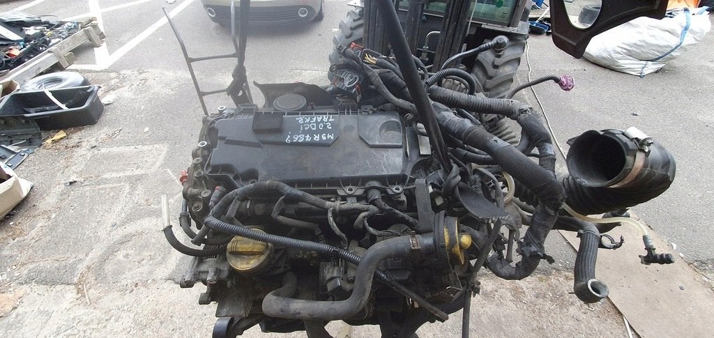 Moteur M9R786 Complet RENAULT TRAFIC, Envoi, Utilisé, Skoda