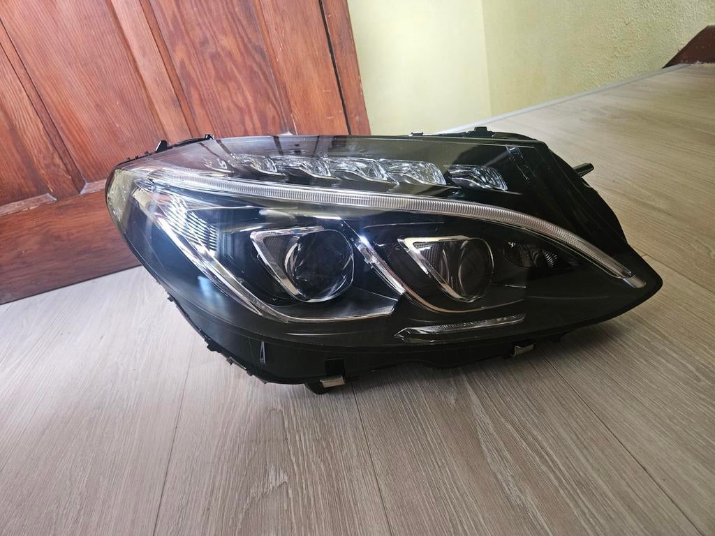 Phare droit mercedes c w205 A2059063204