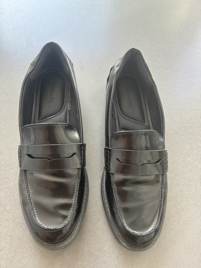 Zwarte mocasins maat 37, in perfecte staat!, Kleding | Dames, Schoenen, Primark, Zwart, Ophalen of Verzenden, Zo goed als nieuw