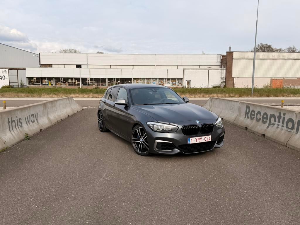 BMW M140i F20 LCI 2019, Autos, Cuir, Argent ou Gris, Achat, Euro 6