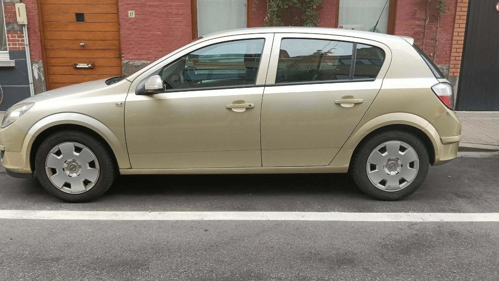 Opel astra, Autos, Argent ou Gris, Achat, 4 portes, Boîte manuelle