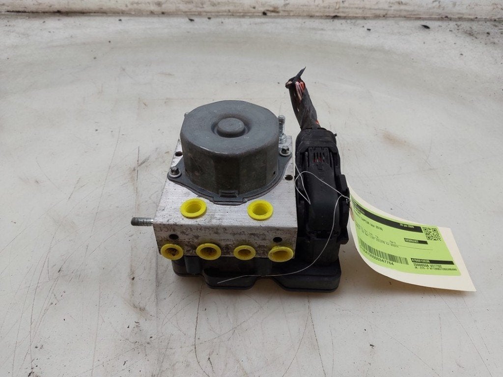 BLOC ABS (FREINS ANTI-BLOCAGE) Renault Captur (2R), Robert Bosch AG, Renault, Utilisé, Robert-Bosch-Allee 1
74232  Abstatt, DE