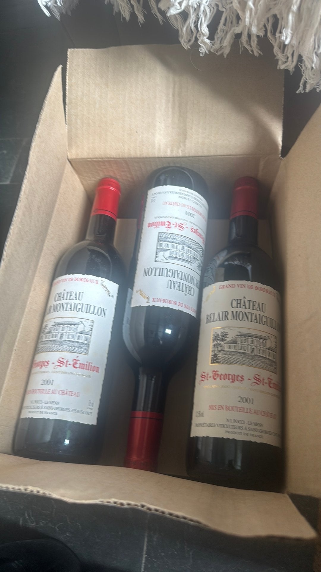 Caisse de 6  château Bel-Air montaiguillon 2001, Enlèvement ou Envoi, Comme neuf