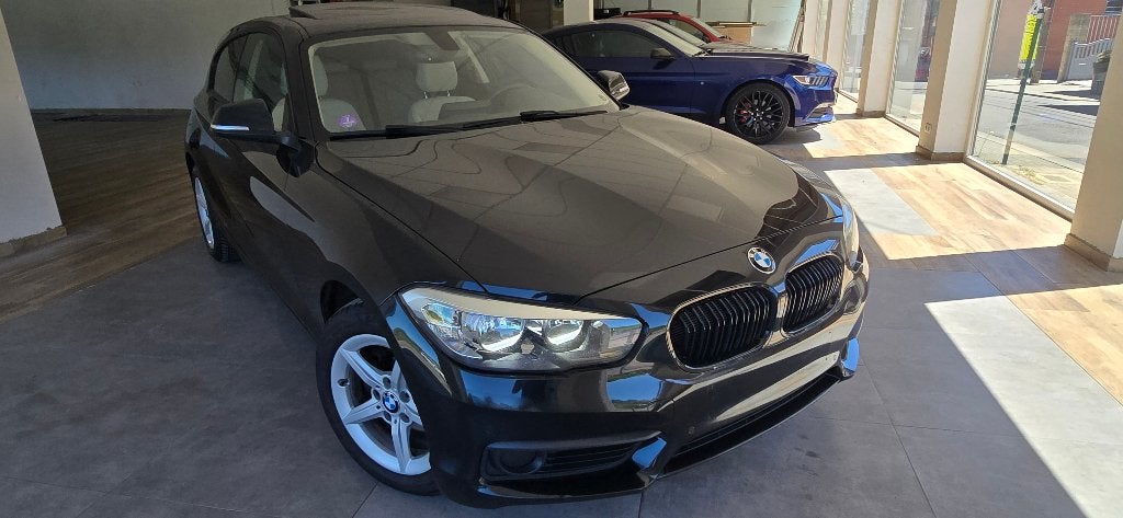 BMW 118 i 136cv SPORT AUT 2019 CUIR/AIRCO/GPS/TOE/EURO 6d, Autos, BMW, Achat, Entreprise, Automatique, Capteur de stationnement