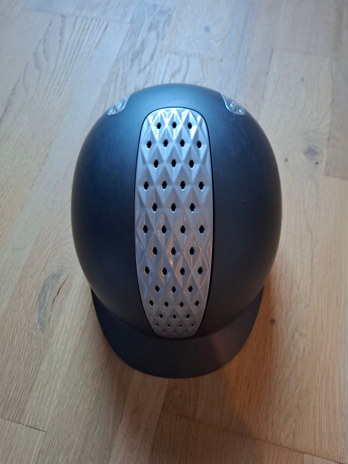 paardrij helm, Ophalen, Fouganza