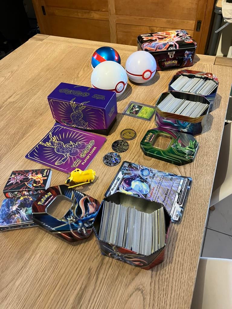 verzameling pokemon kaarten en houders, Ophalen