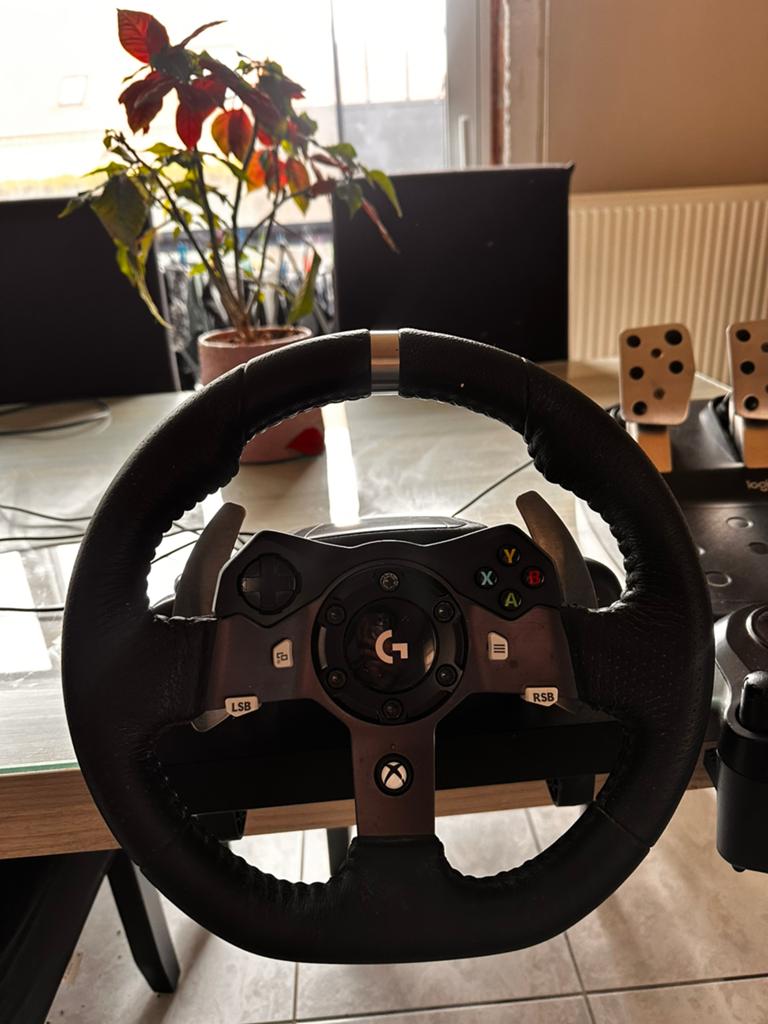 Logitech G920 Driving Force Racestuur +Driving Force Shifter, Games en Spelcomputers, Spelcomputers | Overige Accessoires, Zo goed als nieuw