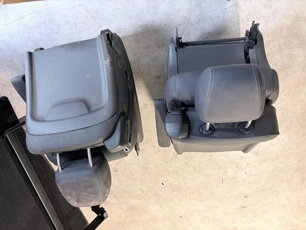 2 zetels Mercedes V klasse W447, Auto-onderdelen, Ophalen, Gebruikt, Mercedes-Benz