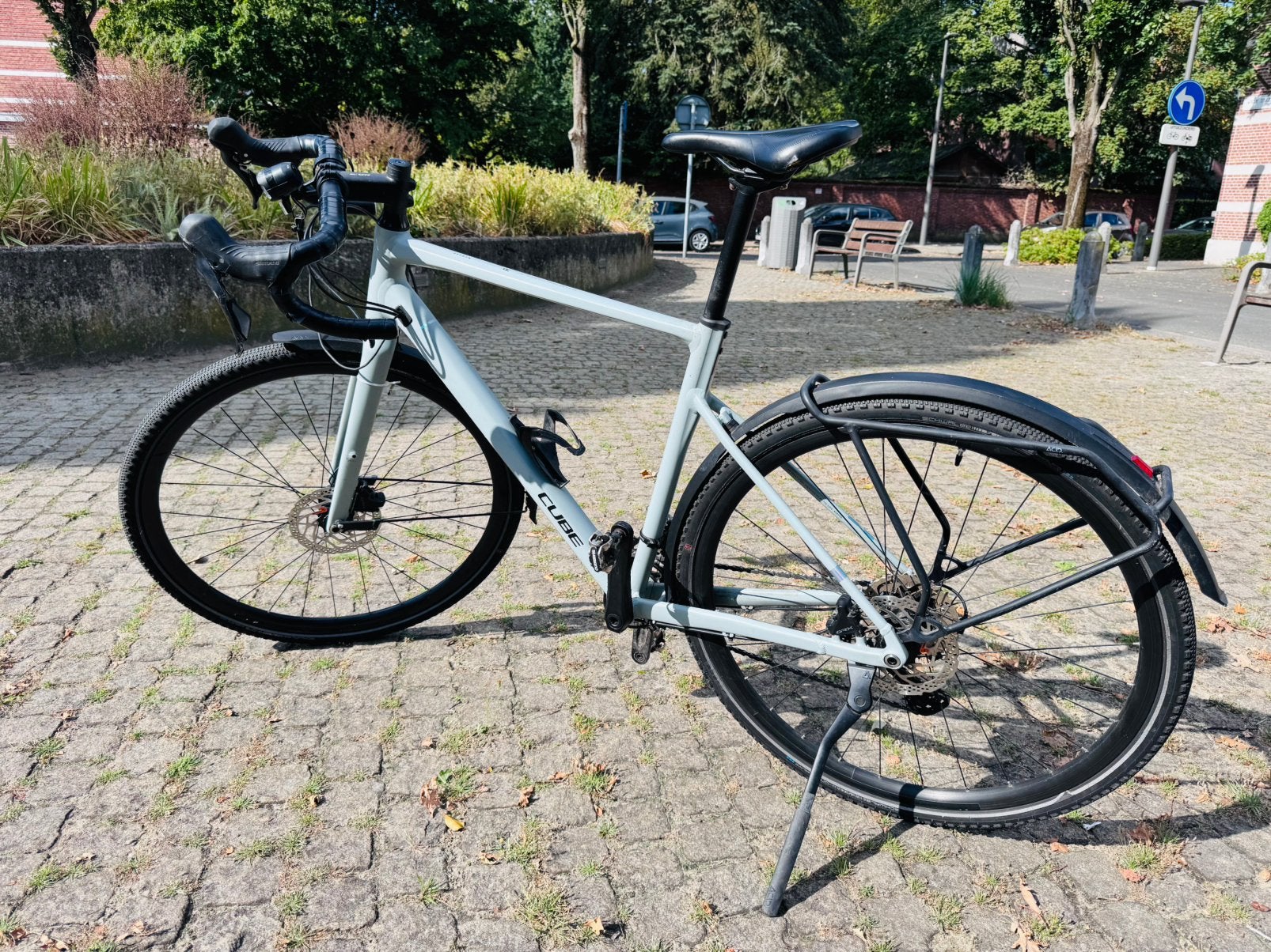 Cube Nuroad Race FE (2025) – Maat M, Ophalen, Zo goed als nieuw