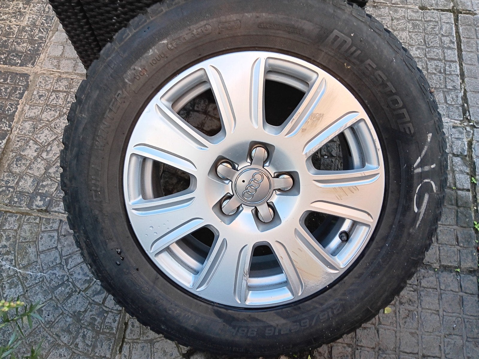 Pneus hiver montés sur jantes pour Audi Q3, Autos : Pièces & Accessoires, Pneus & Jantes, Enlèvement, Pneus hiver, Pneu(s)
