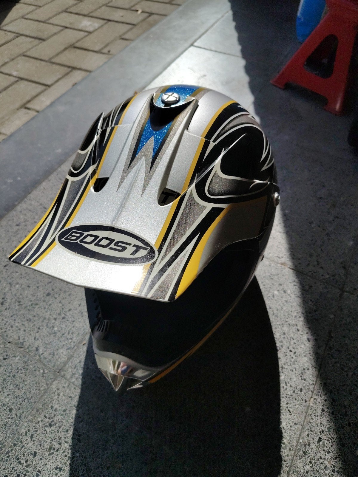 helm maat M, Vélos & Vélomoteurs, Casques de cyclomoteur, Enlèvement ou Envoi, Comme neuf, Medium