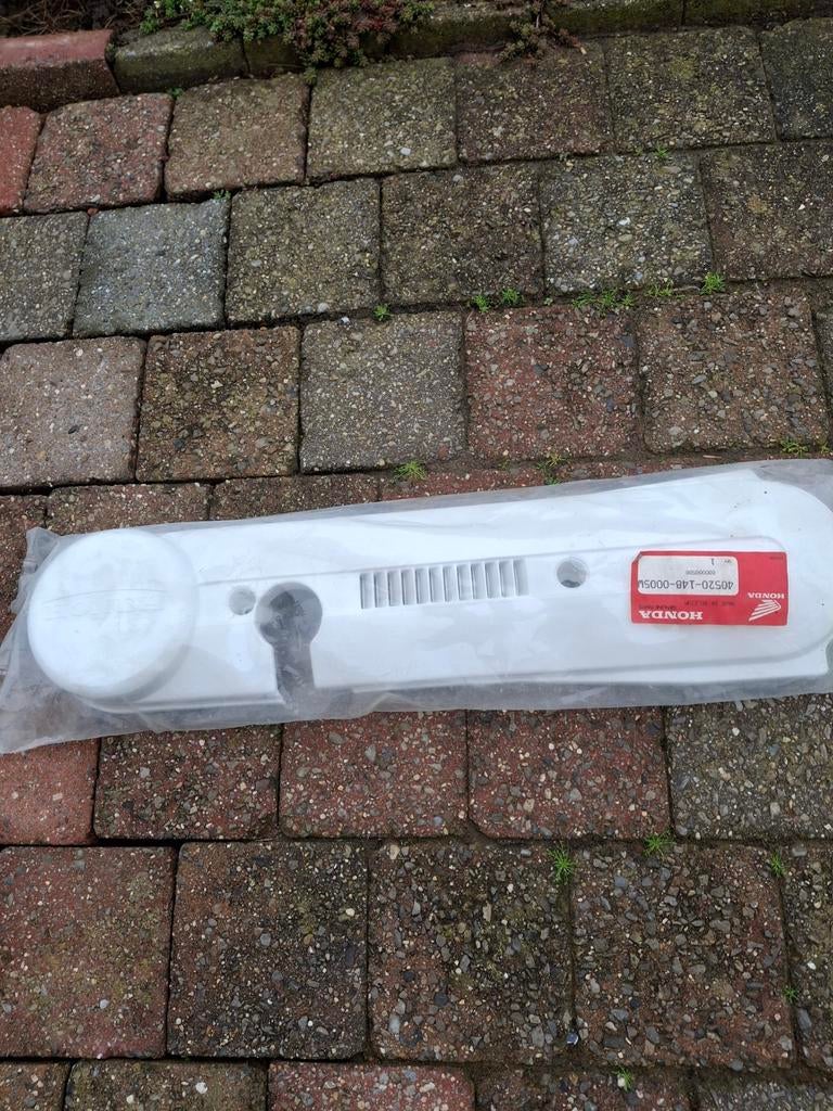 Zijkant voor honda camino, Ophalen