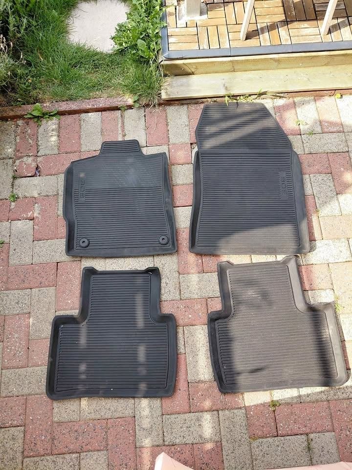 Tapis caoutchouc voiture Peugeot 308, Enlèvement, Comme neuf