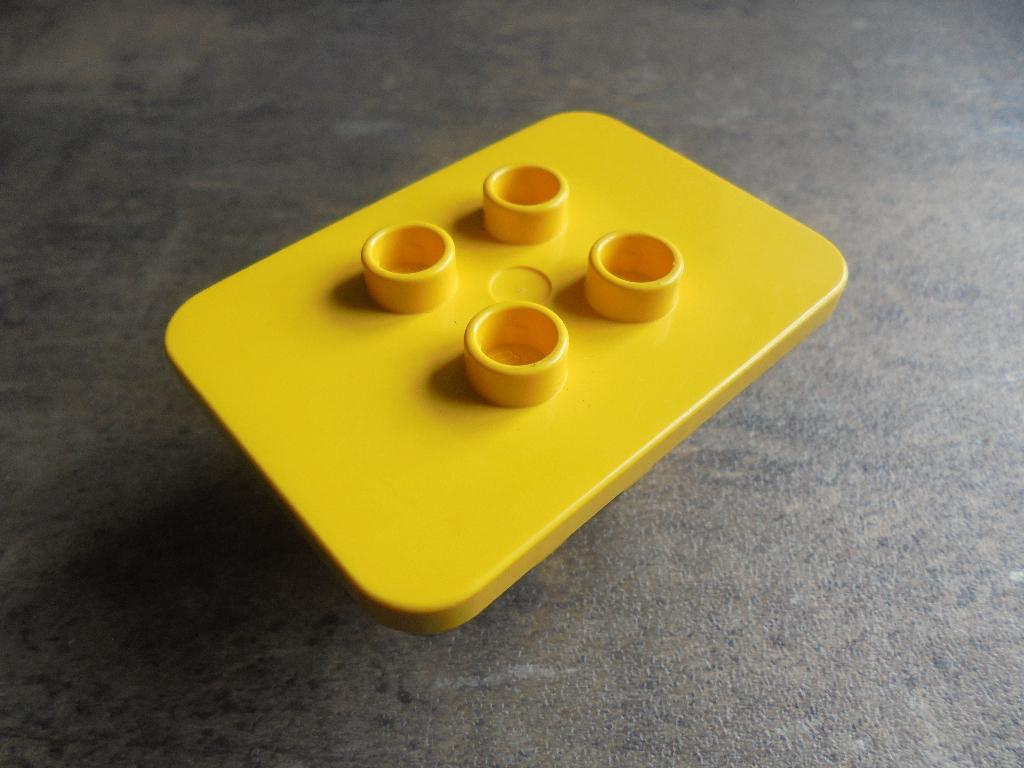 Lego Duplo Furniture Table Square (zie foto's) 2, Verzenden, Gebruikt, Losse stenen, Duplo