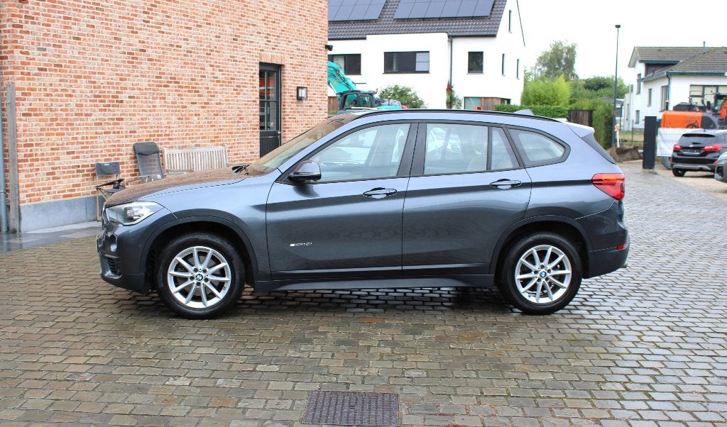 BMW X1 1.5i sDrive18i Bwj 09/2017 63000km!!! Perfecte staat!, Autos, BMW, Argent ou Gris, Achat, Entreprise, Garantie prolongée