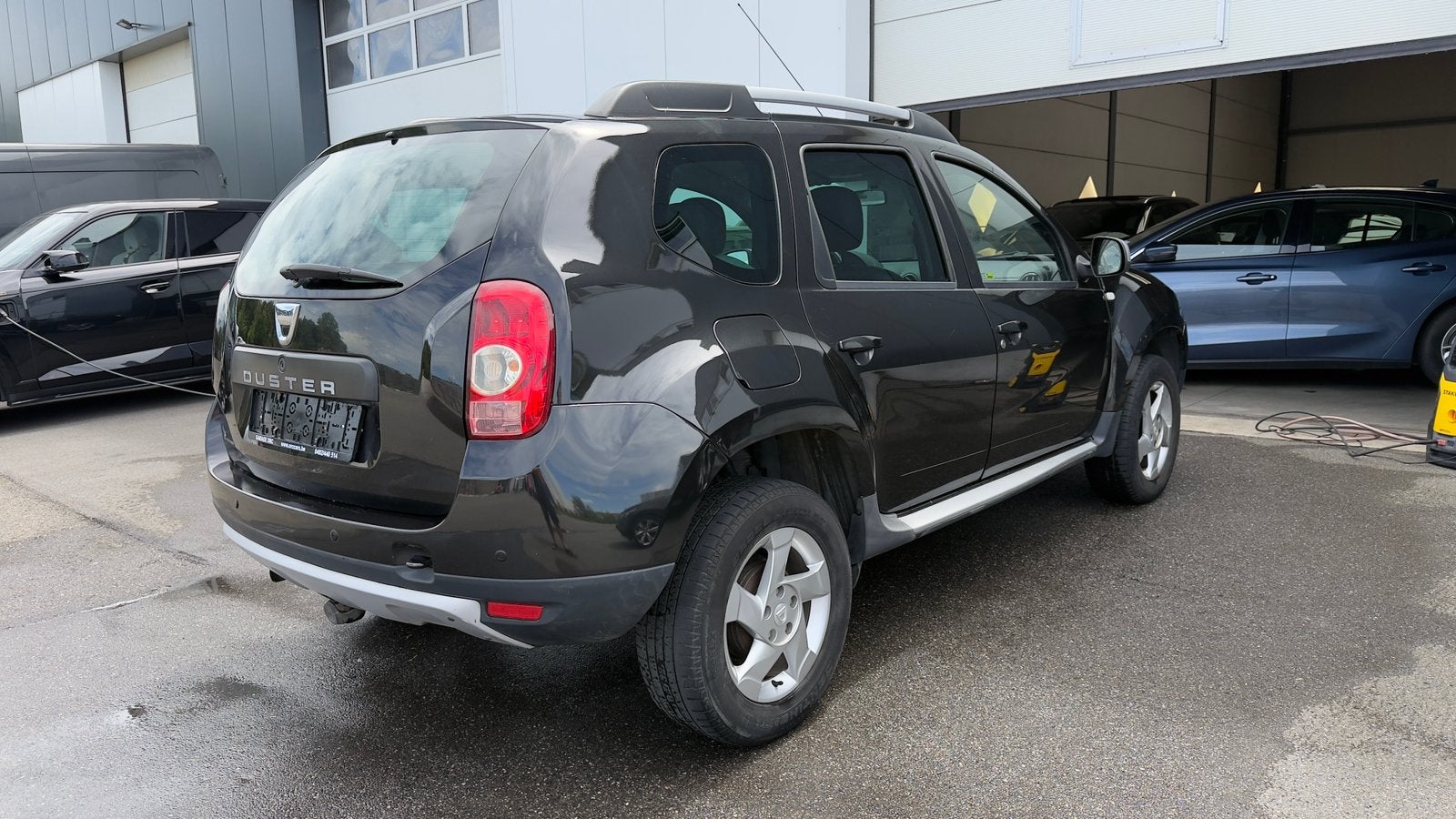 GARANTIE Dacia Duster 1.6i Essence 4x2 Laureate, Cuir, Achat, Entreprise, Boîte manuelle