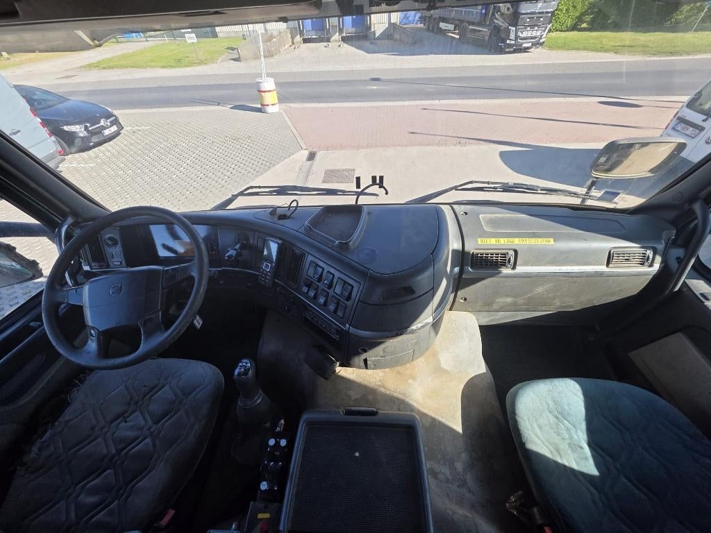 Volvo FM 420 6x6 (Stock ID 70980) — 21