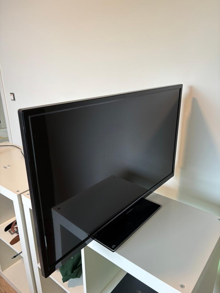 32 inch HD LED-televisie (OK.), LED, HD Ready (720p), Zo goed als nieuw, 60 tot 80 cm