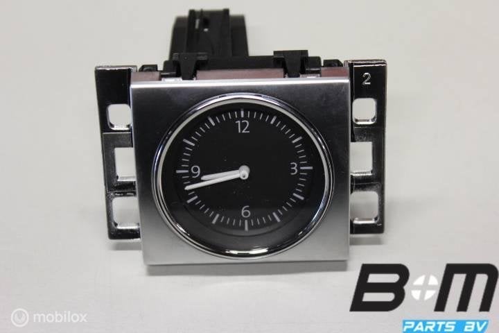 klokje in dashboard 3AA919204A, Gebruikt