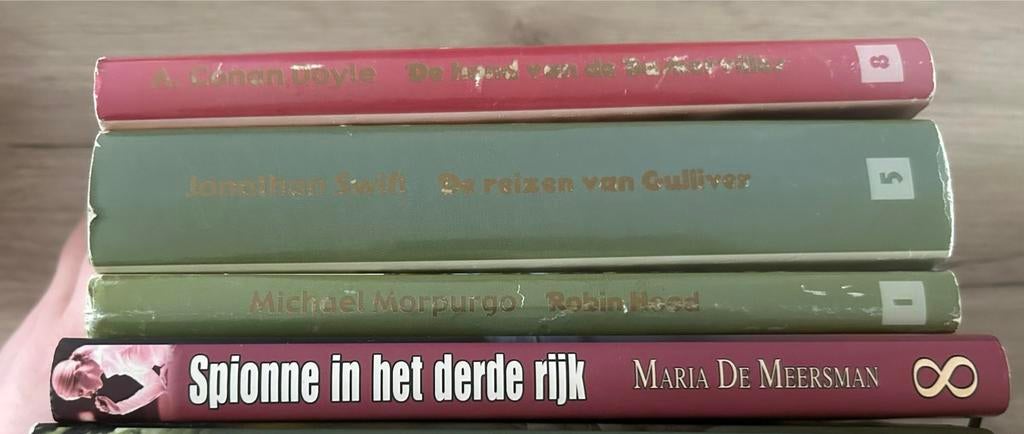 Bundel met 4 boeken, Ophalen of Verzenden