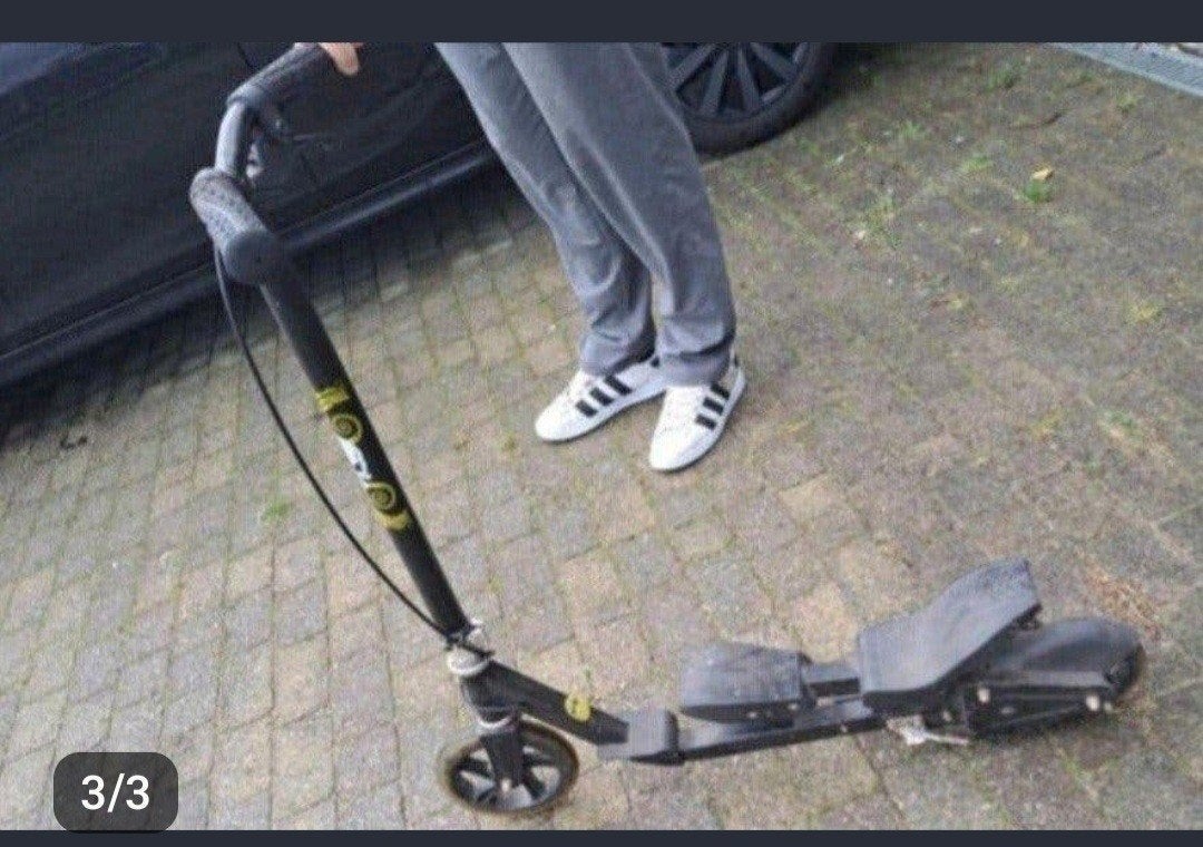 Trottinette super cool avec un mécanisme d'entraînement uniq, Enlèvement, Utilisé