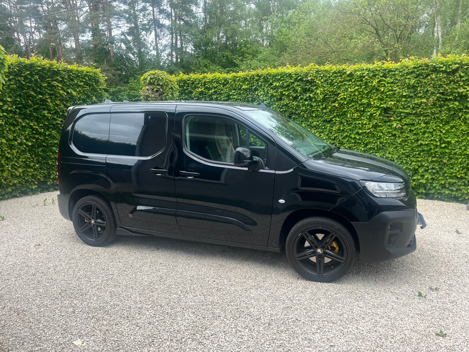 Peugeot partner lichte vracht automaat 2025, Automaat, Zwart, Particulier, Te koop