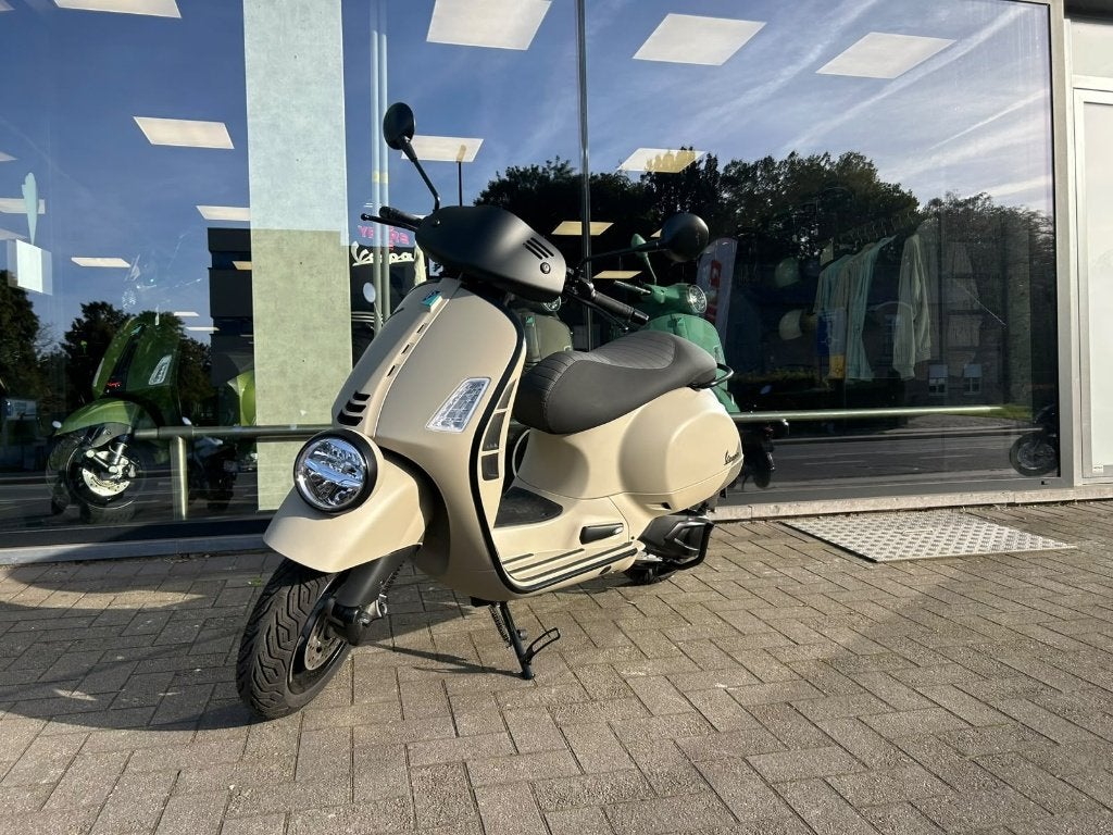 Vespa GTV 310, Motoren, Scooter, Nieuw, Bedrijf, 310 cc