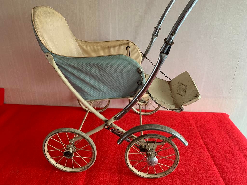 Authentieke kinderwagen en reiskoffers, Kinderen en Baby's, Ophalen, Zo goed als nieuw, Kinderwagen