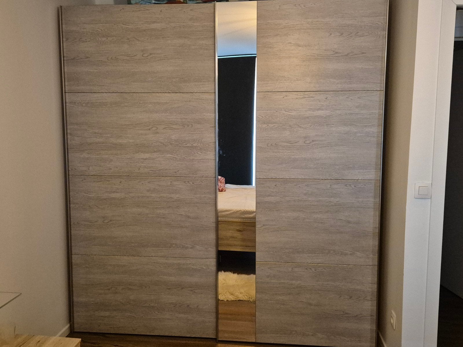 moderne kleerkast, Huis en Inrichting, Kasten | Kleerkasten, Ophalen, 200 cm of meer, 150 tot 200 cm, 50 tot 75 cm