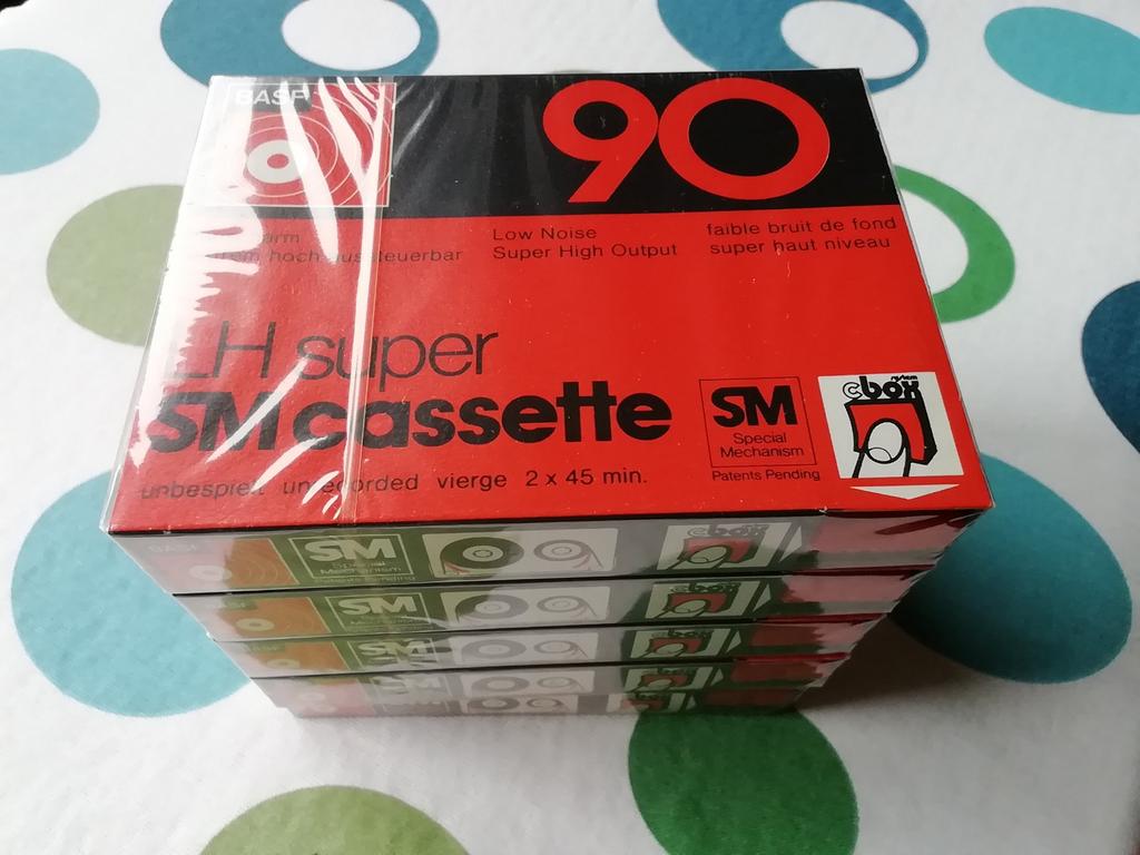 Muziekcassettes, Ophalen