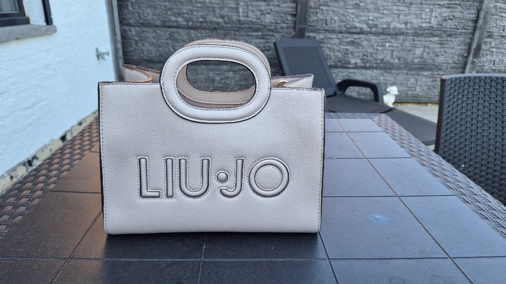 Handtas lui jo, Handtassen en Accessoires, Tassen | Damestassen, Ophalen of Verzenden, Zo goed als nieuw, Wit, Handtas