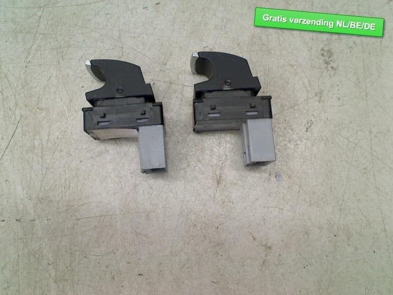 COMMUTATEUR VITRES ELECTRIQUES Golf VI (5K1) (5K0959855), Autos : Pièces & Accessoires, Volkswagen, Volkswagen AG, Utilisé, Kundenbetreuung@volkswagen.de