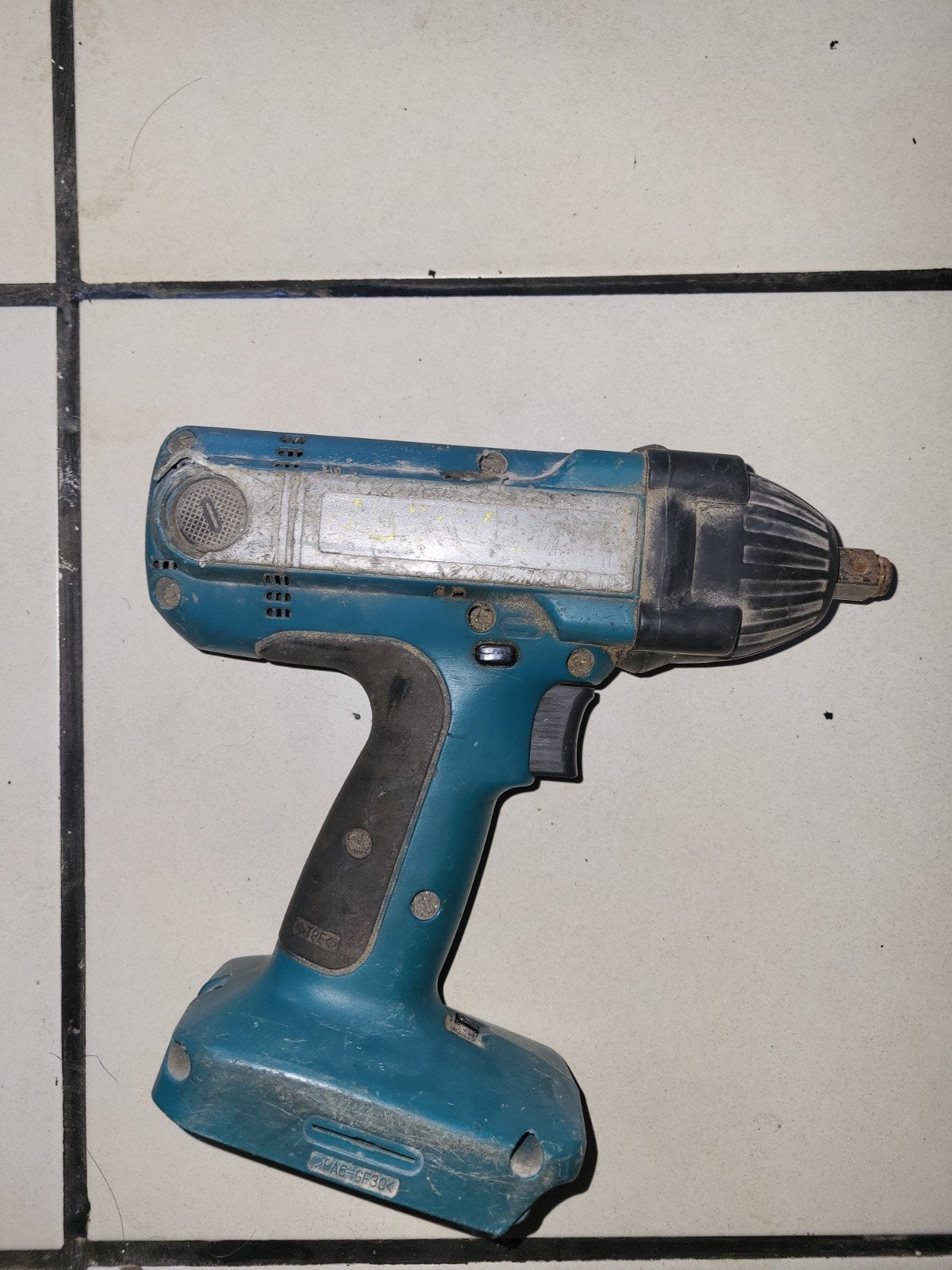 Makita boormachine 24v, Ophalen, Boormachine