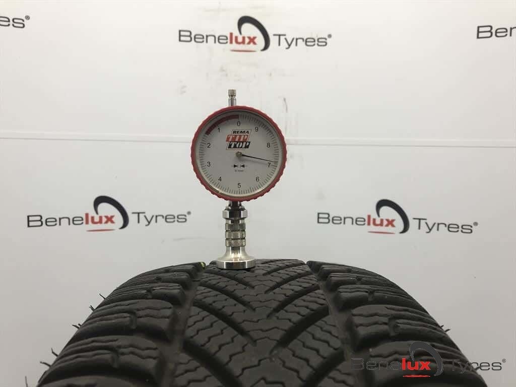 winter 215/65R16 98H Fulda Kristall 215/65 R16 215/65/16, Auto-onderdelen, Ophalen, -, Winterbanden, Band(en)