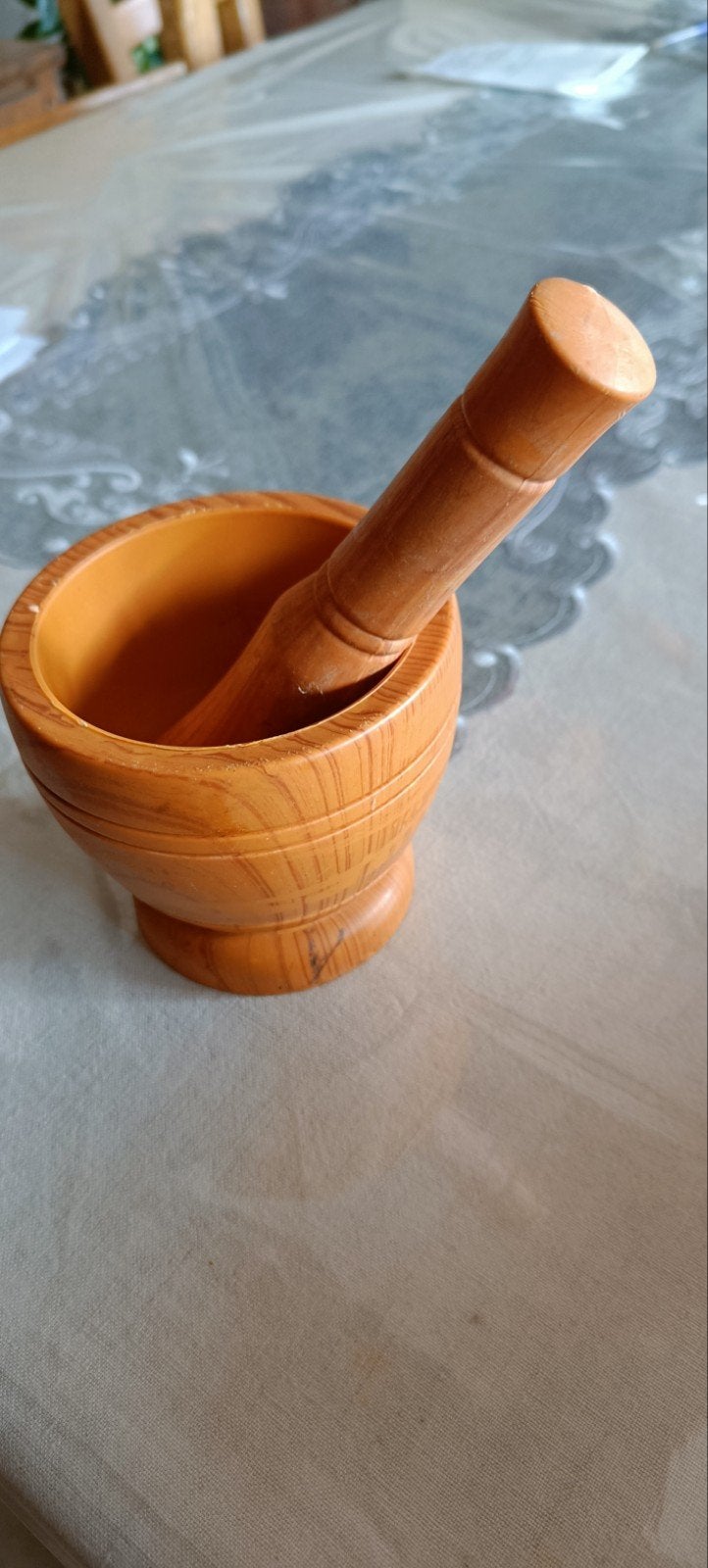 landelijke authentieke vijzel met stamper, Huis en Inrichting, Overige typen, Hout, Ophalen of Verzenden, Zo goed als nieuw