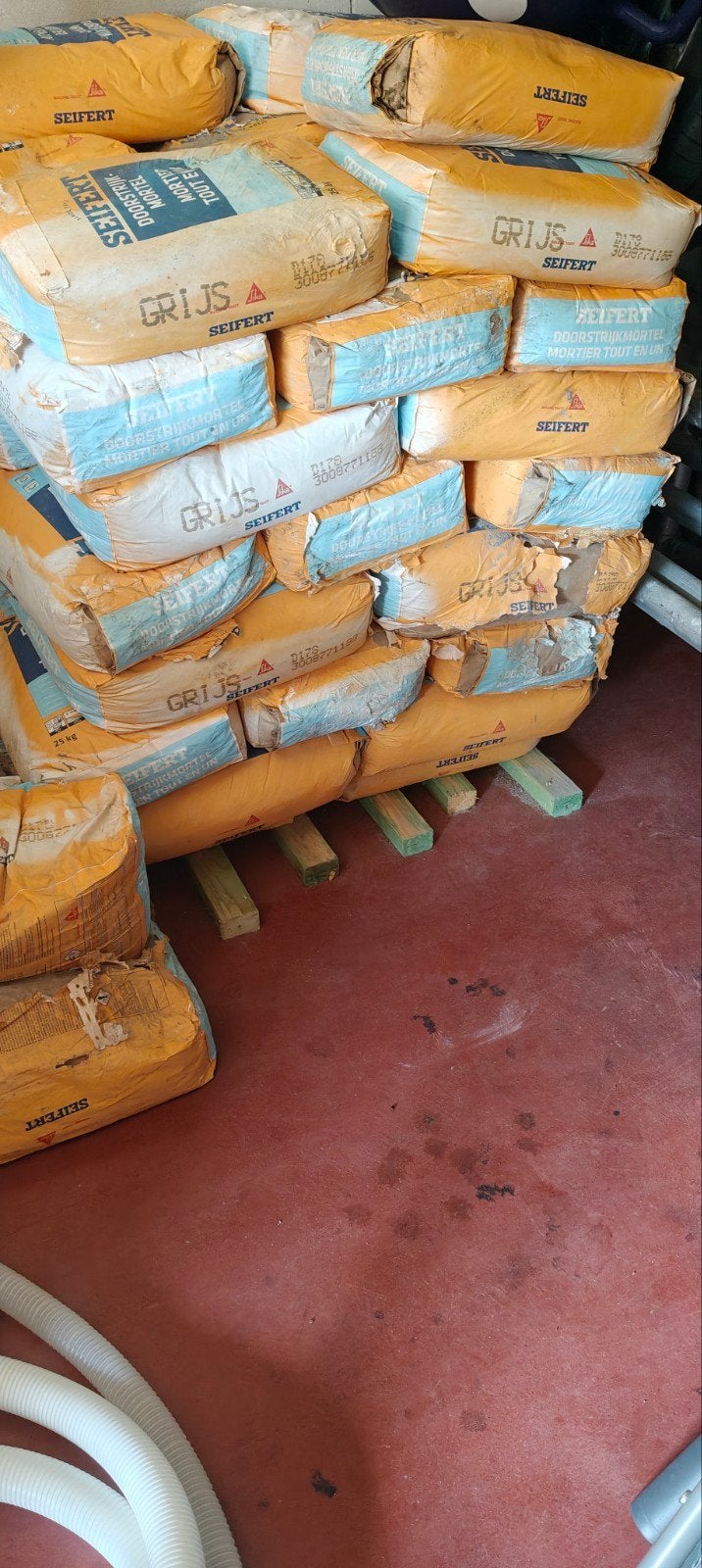 pallet cement, Ophalen