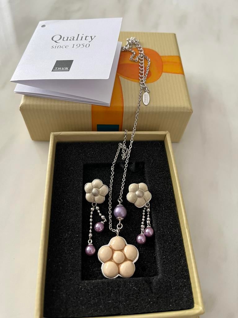 Zilverklurige ketting oorbellen thun, Handtassen en Accessoires, Oorbellen, Ophalen of Verzenden, Zo goed als nieuw, Beige, Hangers