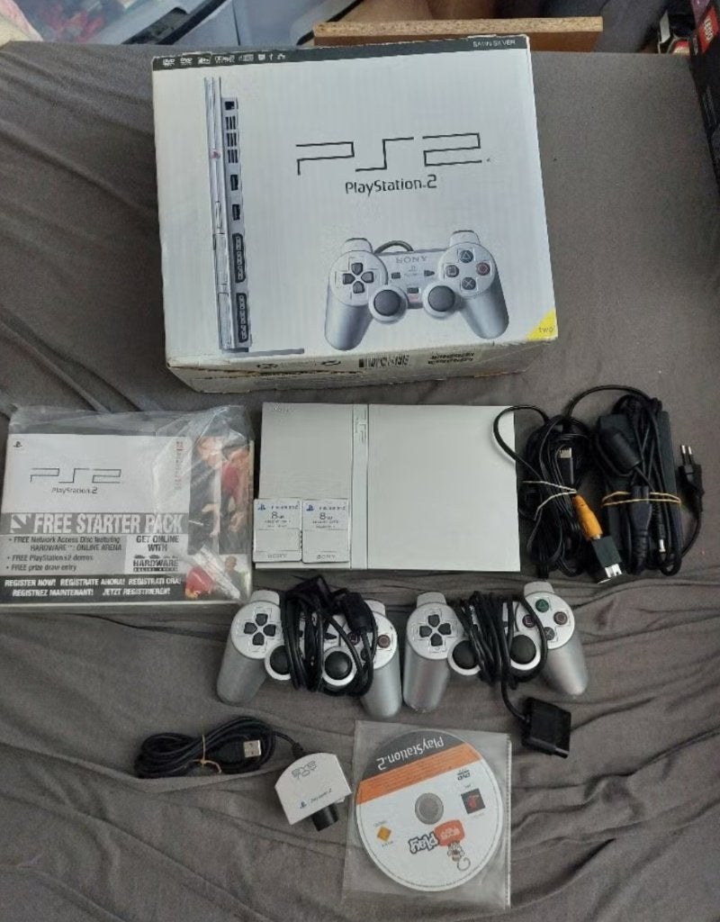 PlayStation slim 2 argent, Consoles de jeu & Jeux vidéo, Avec carte mémoire, Enlèvement, Utilisé, Argent