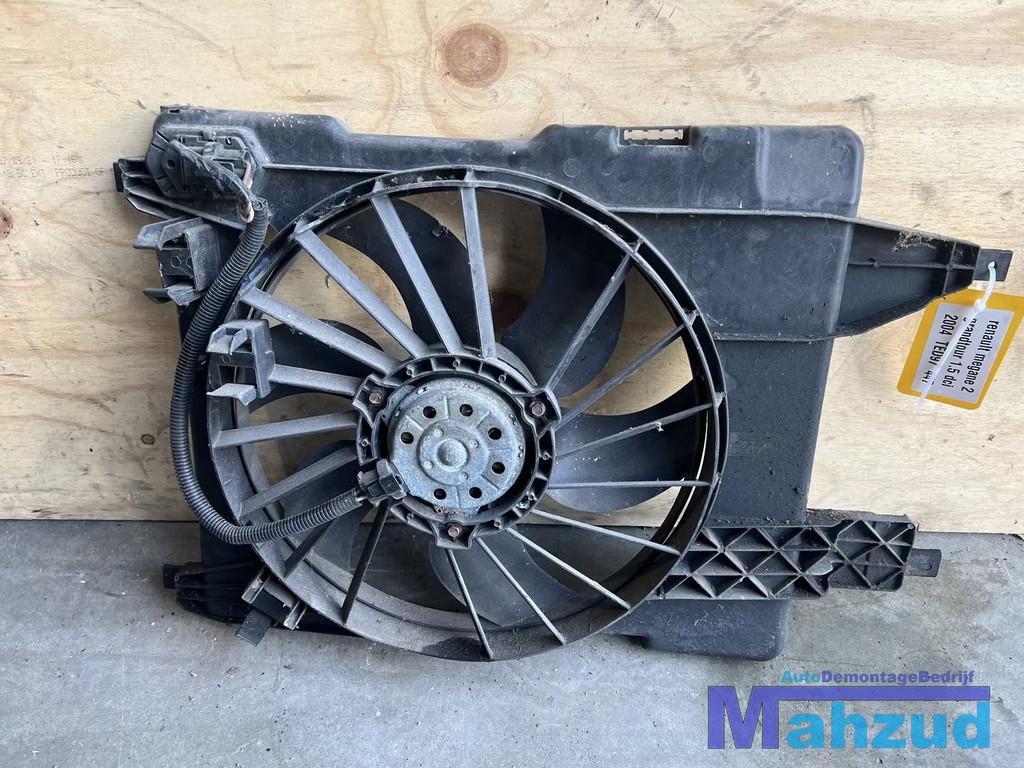 RENAULT MEGANE 2 1.5 dci koelvin 2001-2009, Renault Group, Contact.group@renault.com, Renault, Utilisé