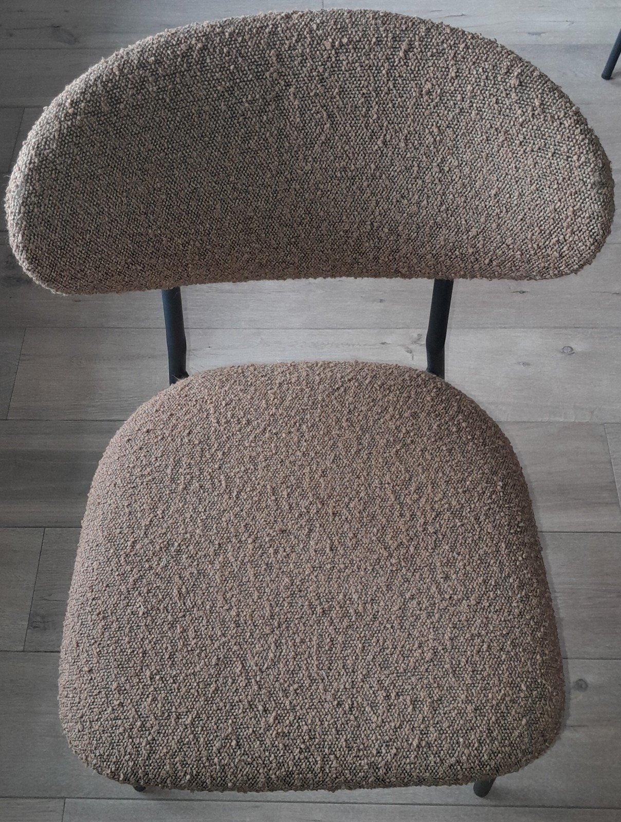 6 dezelfde eetkamerstoelen., Ophalen