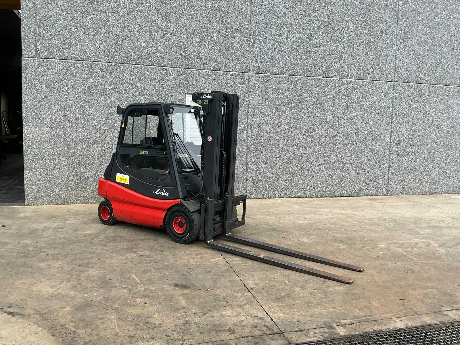 2011 Linde E30-03 Élévateur, Électrique, Chariot élévateur, Linde