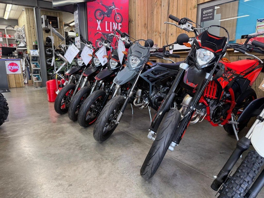 Beta RR 50 (diverse op voorraad), Fietsen en Brommers, Ophalen, 6 versnellingen, Nieuw, 50 cc