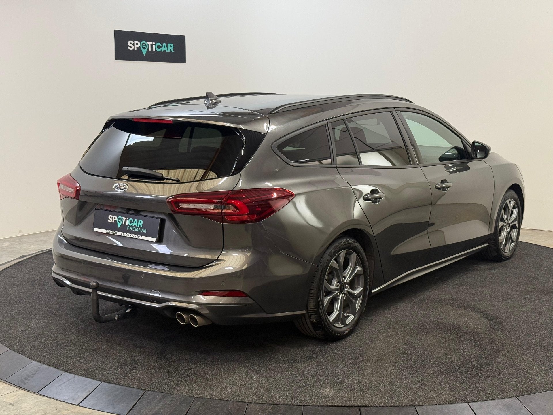 Ford Focus Clipper 1.0 EcoBoost MHEV ST-Line X, Focus, Euro 6, Entreprise, Carnet d'entretien