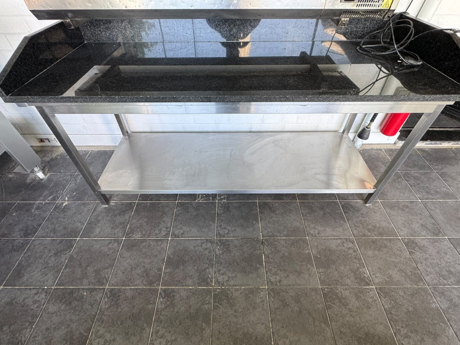 pizza tafel, Ophalen