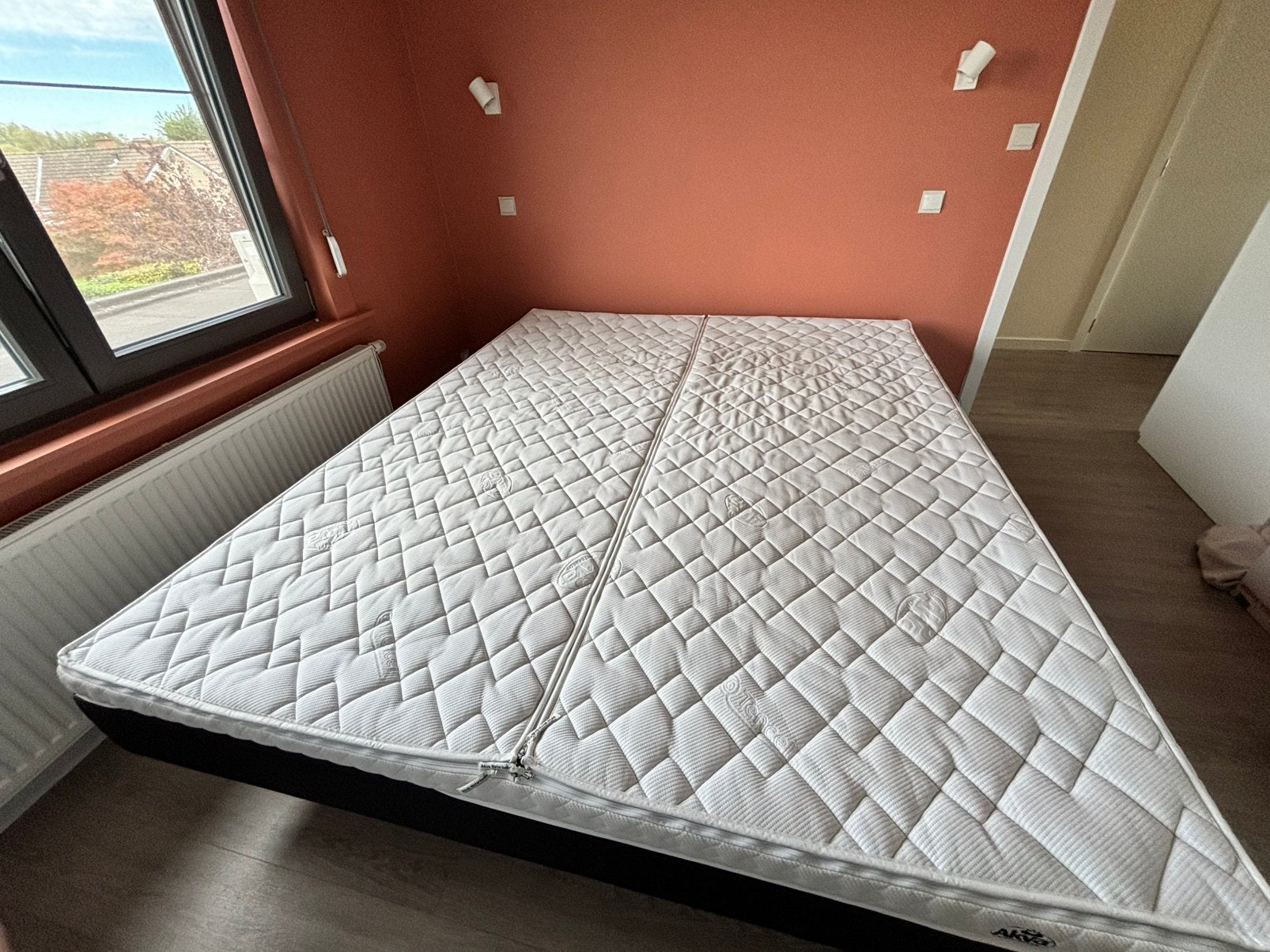 Bodyform waterbed (nieuwprijs: 6100 euro), Huis en Inrichting, Ophalen, Duo-systeem, Tweepersoons, Zo goed als nieuw