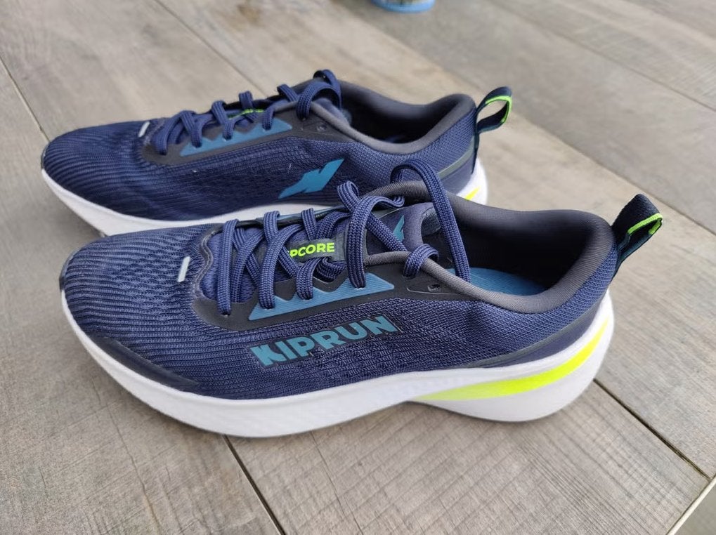 Loopschoenen Kiprun maat 43 nieuw (5km mee gelopen), Autres marques, Course à pied, Enlèvement ou Envoi, Chaussures de course à pied