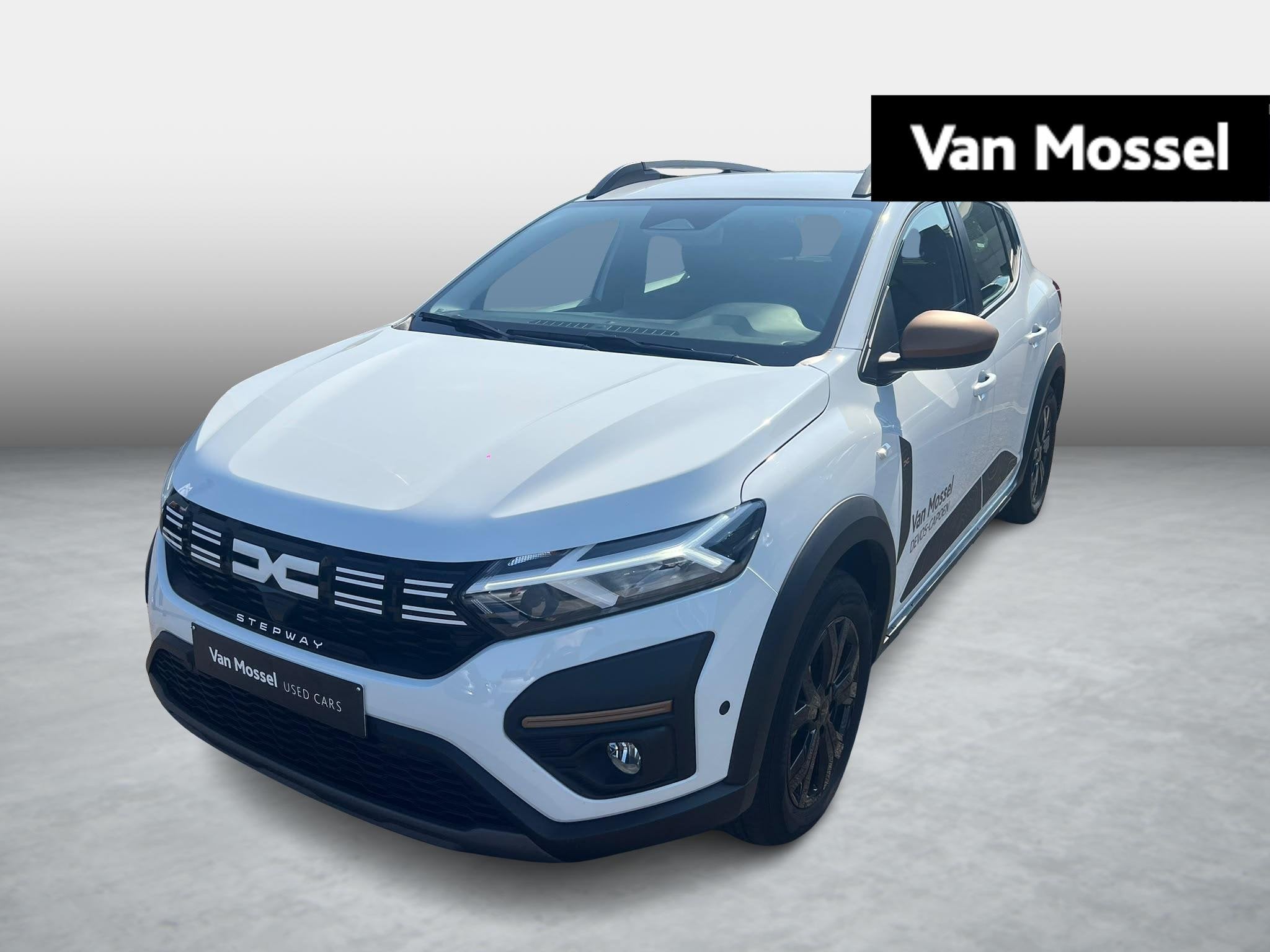 Dacia Sandero TCe 110 Stepway Extreme, Auto's, Dacia, Voorwielaandrijving, Stof, Gebruikt, Wit