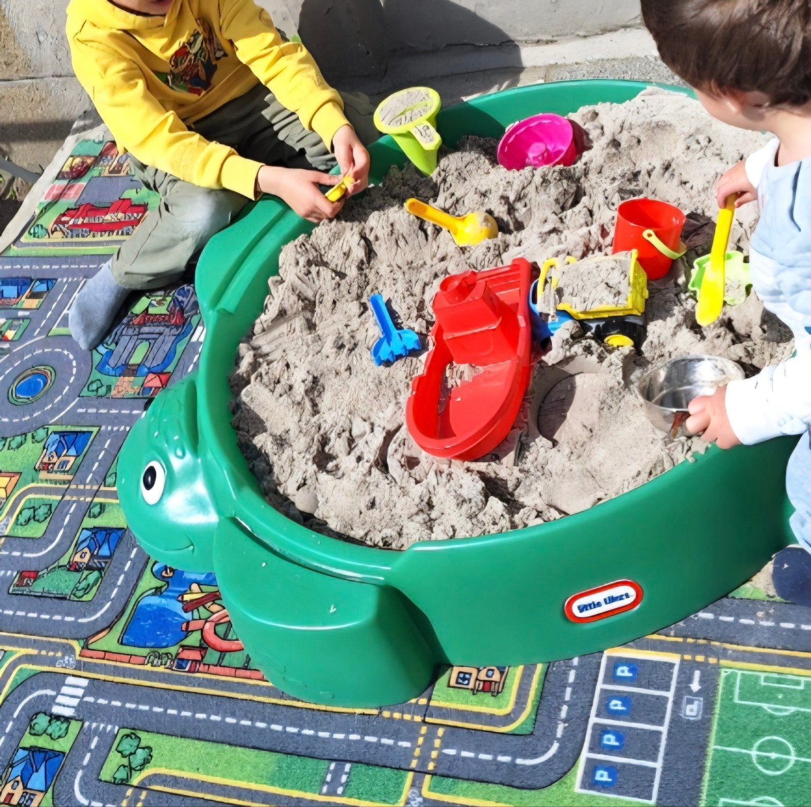 Little Tikes Schildpad Zandbak met Deksel, Enfants & Bébés, Jouets | Extérieur | Bacs à sable, Enlèvement